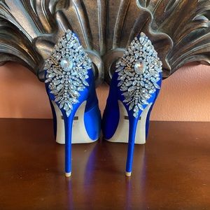 Badgley Mischka Kiara jeweled heel size 9